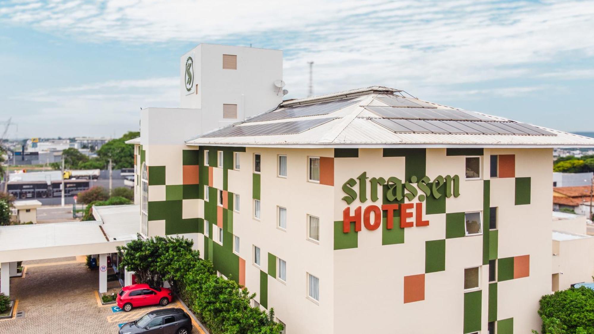 Strassen Hotel